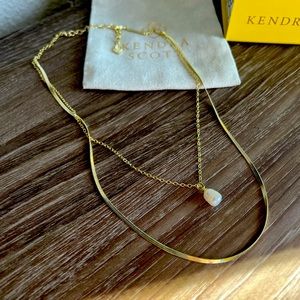 Kendra Scott, double strand gold necklace with pearl